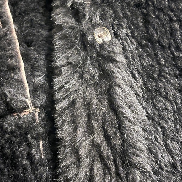 Fritala brown suede shearling coat with black trim, made in Finland - Picture 10 of 10